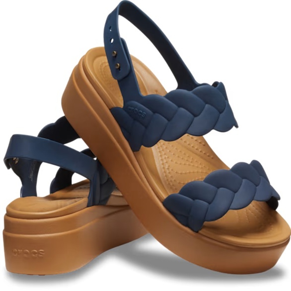 Crocs Brooklyn Woven Low Wedge Sandals Navy Womens 6
